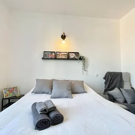 Apartment Le Paradis Fiscal, 5min Bale, Parking Prive *