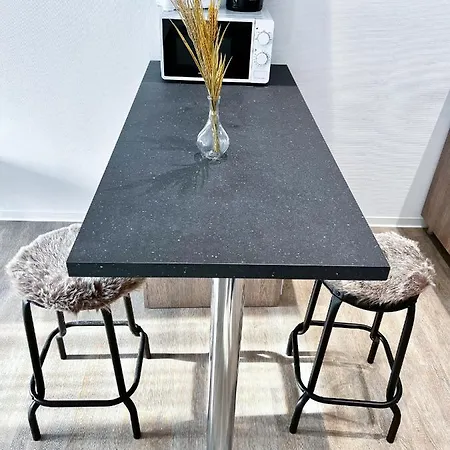 Le Paradis Fiscal, 5min Bale, Parking Prive *