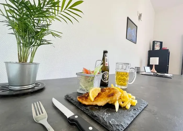 Le Paradis Fiscal, 5min Bale, Parking Prive