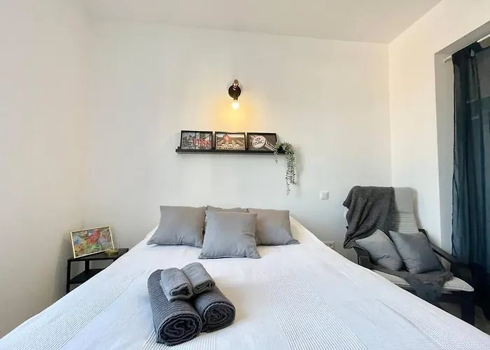 Lejlighed Le Paradis Fiscal, 5min Bale, Parking Prive *