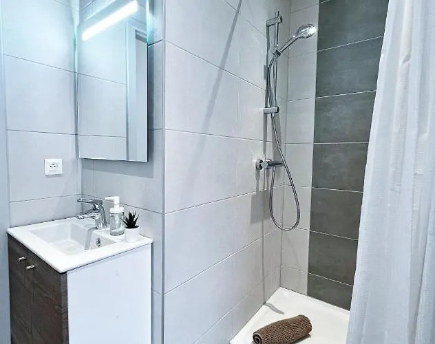 Le Paradis Fiscal, 5min Bale, Parking Prive * Saint-Louis (Haut-Rhin)