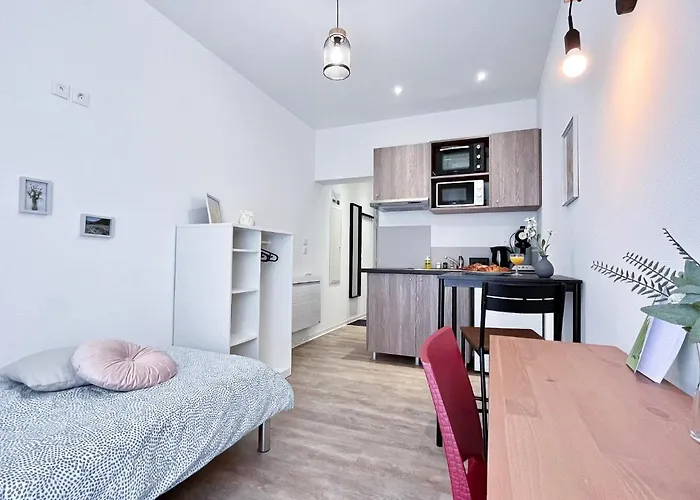 Le Paradis Fiscal, 5min Bale, Parking Prive Lejlighed *