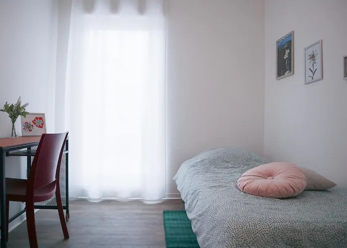 Le Paradis Fiscal, 5min Bale, Parking Prive Saint-Louis (Haut-Rhin)